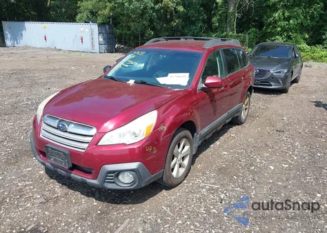 2013 Subaru Outback 2.5I Premium z USA, uszkodzony, nr VIN 4S4BRBCC9D3300765